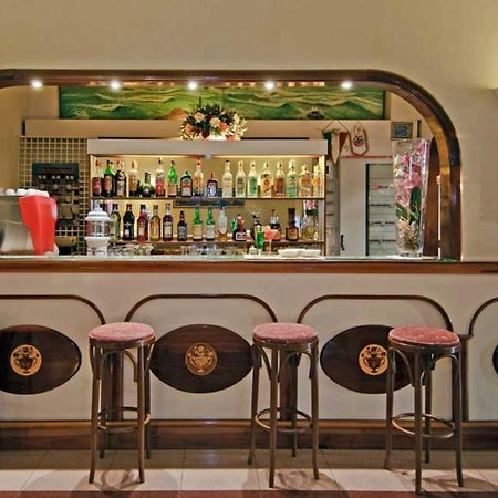 Alba Sul Mare Hotell Lido di Camaiore Eksteriør bilde