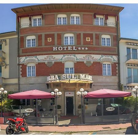 Alba Sul Mare Hotell Lido di Camaiore Eksteriør bilde