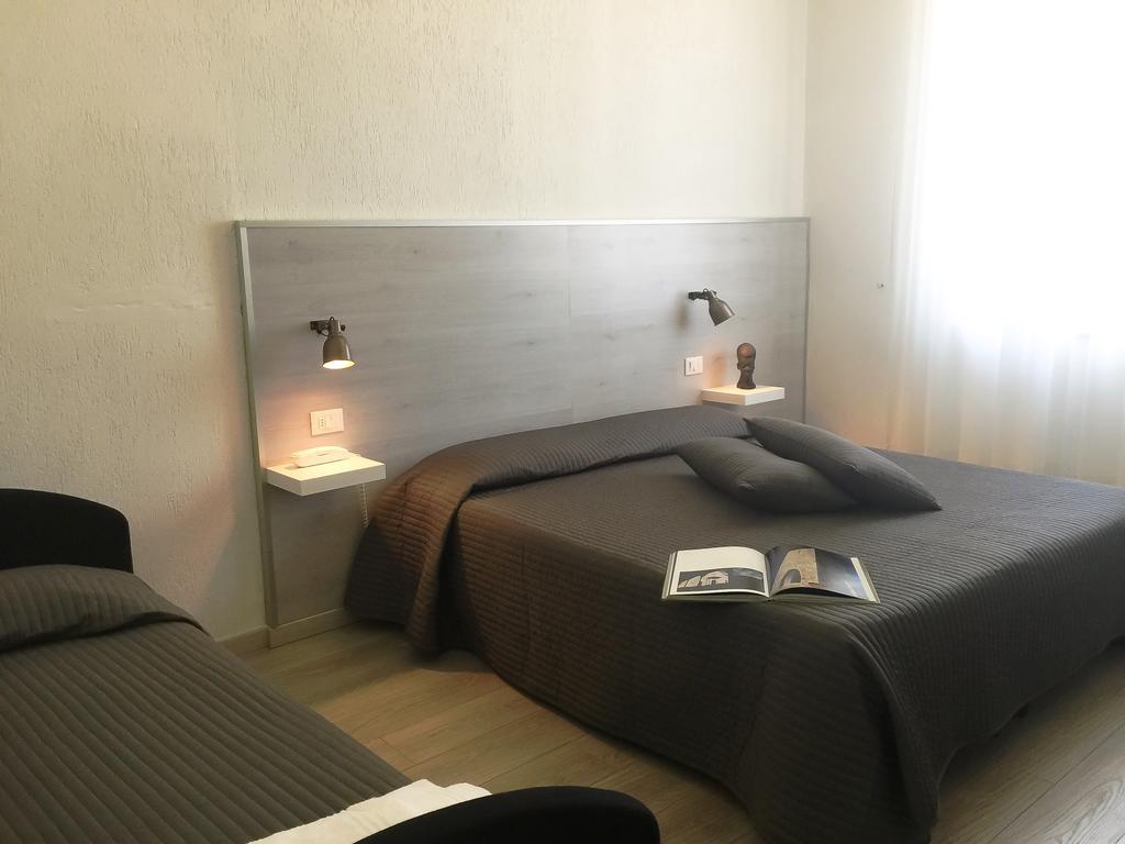 Alba Sul Mare Hotell Lido di Camaiore Rom bilde