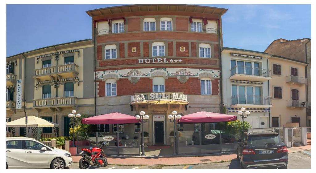 Alba Sul Mare Hotell Lido di Camaiore Eksteriør bilde
