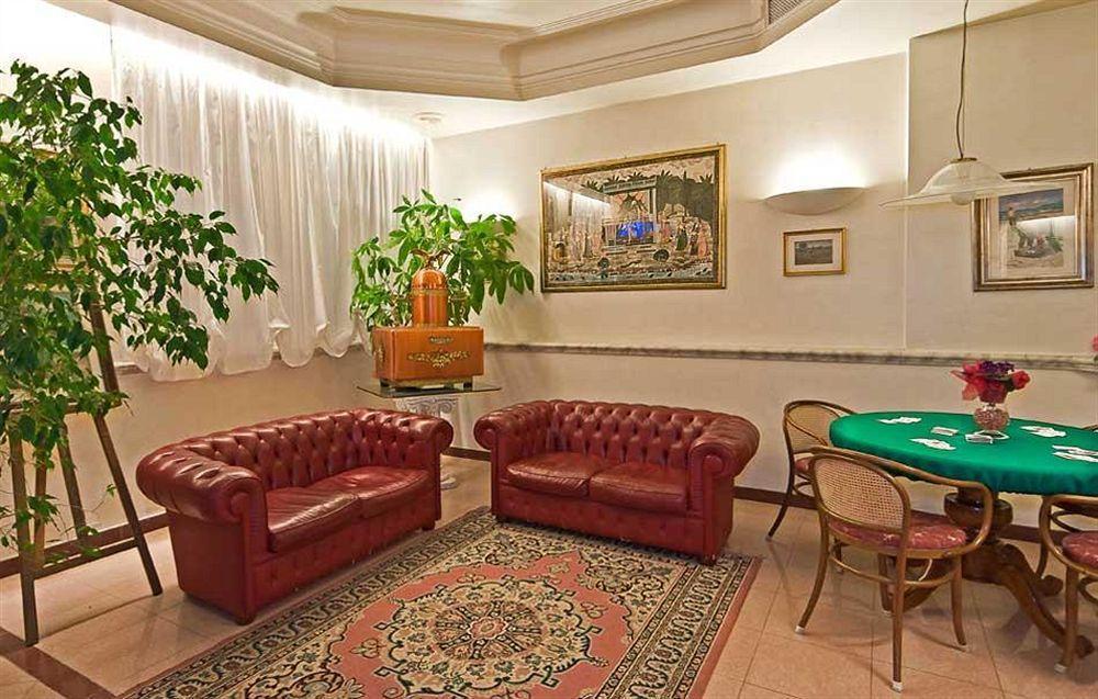 Alba Sul Mare Hotell Lido di Camaiore Eksteriør bilde