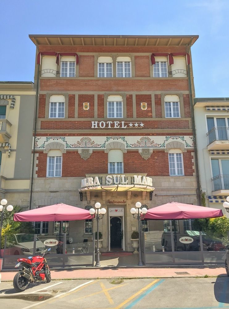 Alba Sul Mare Hotell Lido di Camaiore Eksteriør bilde